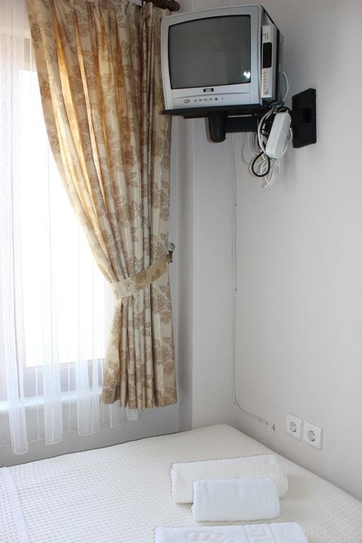 Uysal Pansiyon Bozcaada Habitación foto