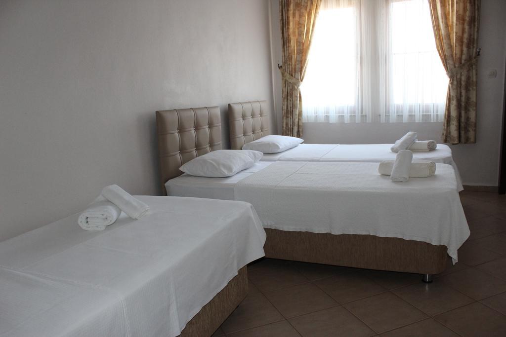 Uysal Pansiyon Bozcaada Habitación foto